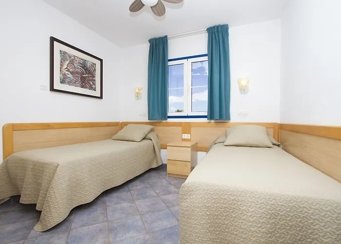 Nautilus Lanzarote Aparthotel 4*