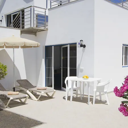 公寓式酒店 兰萨罗特鹦鹉螺公寓式酒店 卡门港