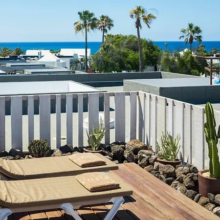 Nautilus Lanzarote Aparthotel 4*