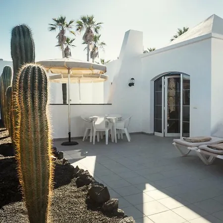 Nautilus Lanzarote Aparthotel 4*