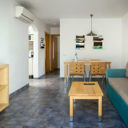 Апарт-отель Nautilus Lanzarote 4*