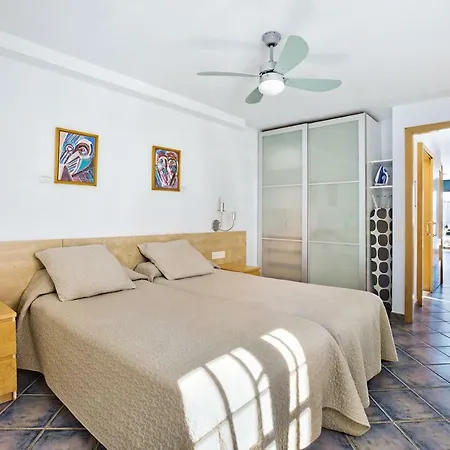 公寓式酒店 兰萨罗特鹦鹉螺公寓式酒店 卡门港