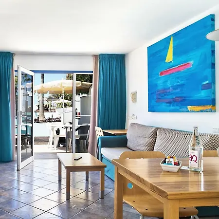 兰萨罗特鹦鹉螺公寓式酒店 公寓式酒店 4*