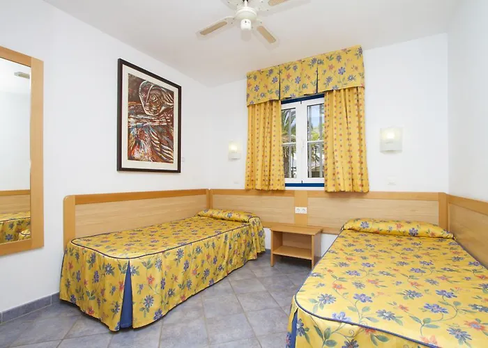 Aparthotel Nautilus Lanzarote 4*